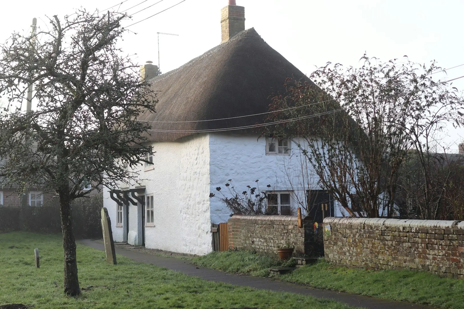Thatch End, Coln St Aldwyns